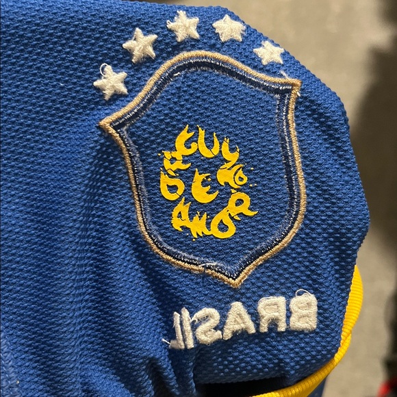 Retro Brazil Men’s medium Nike 2010 2011 Away soccer Jersey - Picture 8 of 8